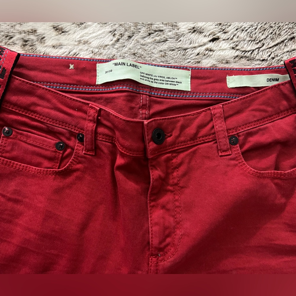 Off White “Main/Denim Label” Womens Jeans With Logo Side Stripe. Size 29.